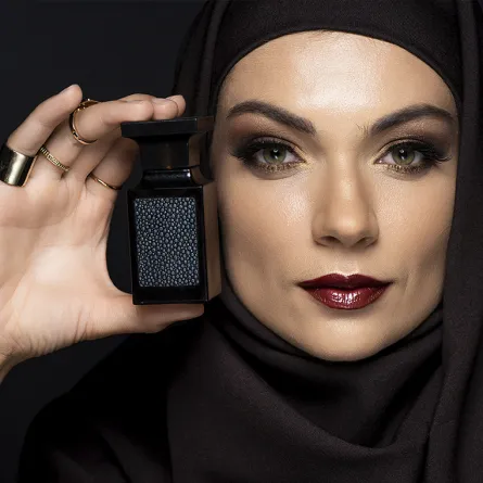 أرقى عطور العود... جربيها هذا الشتاء