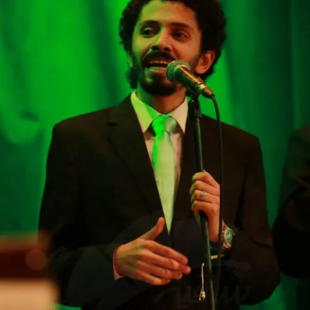 3.jpgاحد اعضاء الفرقة