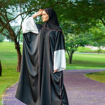 موديلات عبايات من وحي حنين الصيفي