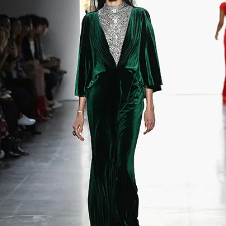 بلومينغديلز دبي يطرح مجموعته الجديدة لموسم الأعياد