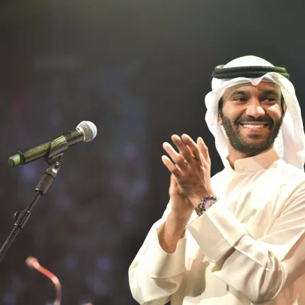 مطرف المطرف في أولى حفلات مهرجان التراث المعاصر في الكويت 