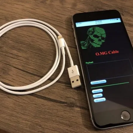 احذروا من استخدام كابل USB في الأماكن العامة
