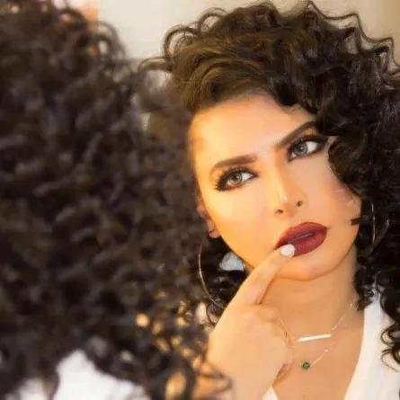 الممثلة لمياء طارق تتحول إلى نسخة عن الفنانة شمس