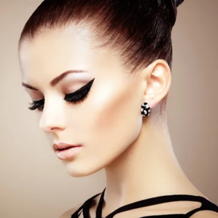 أفضل أنواع الأيلاينر السائل للمبتدئات