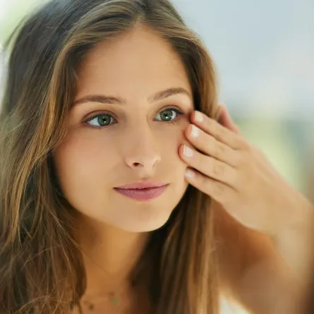 ماسكات زيت اللوز الحلو لبشرة متوهجة