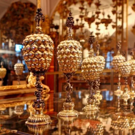 سرقة مجوهرات وتحف فنية من متحف القبو الأخضر الألماني