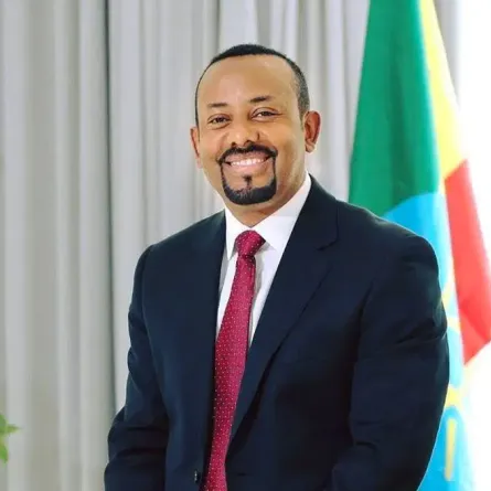 الشخصيات الحاصلة على جوائز نوبل في عام 2019