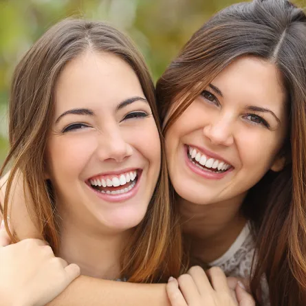 طرق سهلة لكسب الأصدقاء والتأثير فيهم