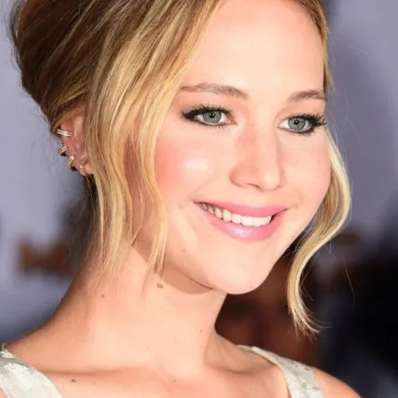 احصلي على قوام جينيفر لورانس بهذه الخطوات