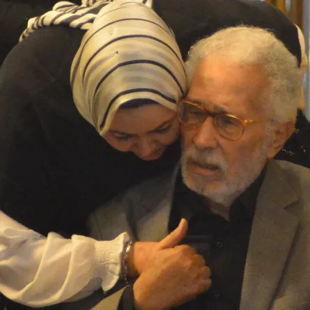 فردوس عبد الحميد أول الحضور في عزاء زوجة عبد الرحمن أبو زهرة 