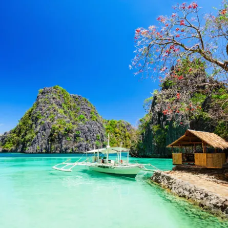 أجمل 10 شواطئ سياحية حول العالم