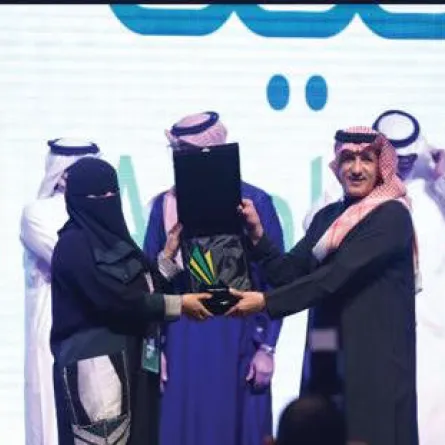 حصرياً لـ “سيدتي": دانة بوبشيت فخورة كوني الفتاة الوحيدة الفائزة بجائزة منتدى الإعلام السعودي.. ومحمد الحارثي كلمة السر