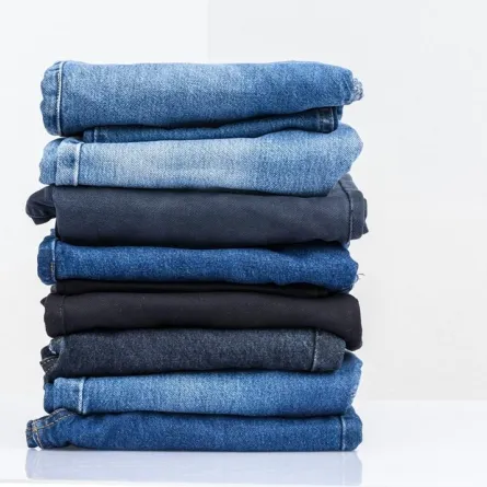 طريقة الحفاظ على لون الجينز عند الغسيل