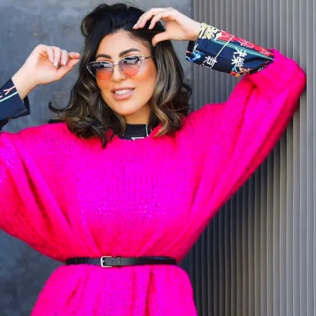 الكنزات الصوفية على طريقة نجمات الموضة .. كيف تنسقينها؟