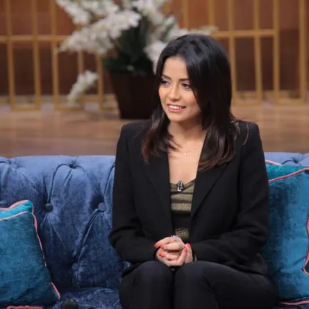 الموت يفجع النجمة سهر الصايغ في والدها