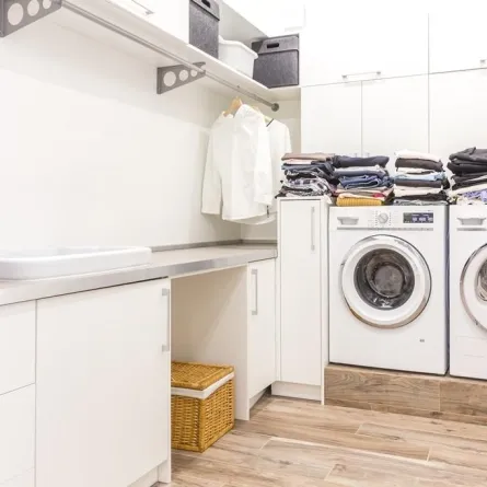 كيفية تنظيف غرفة الغسيل؟