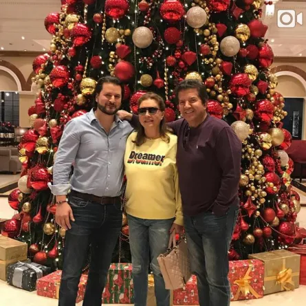 أول صورة لـ جورجينا رزق مع إبنها علي وزوجها وليد توفيق