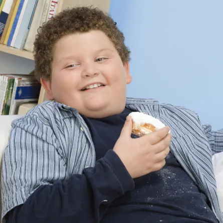 أهم أسباب البدانة عند الأطفال وآثارها النفسية عليهم