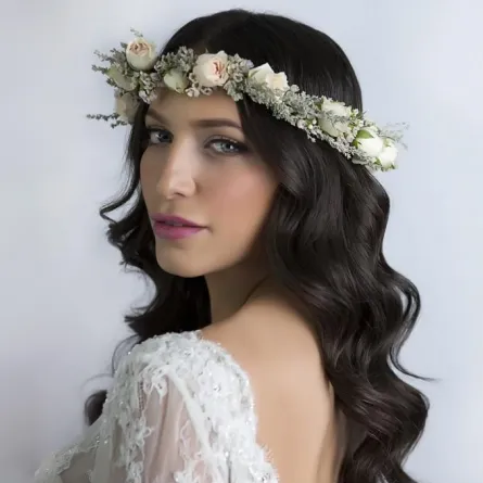 خلطات طبيعية لأطراف الشعر المتقصفة للعروس