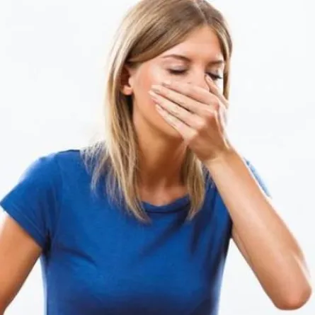 أنواع التسمم الغذائي والأسباب والأعراض 