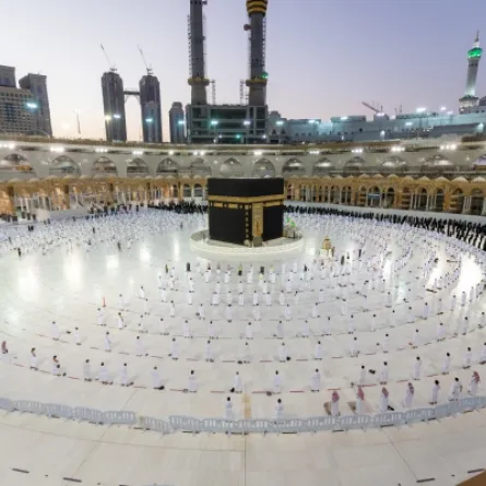 ترجمة خطبة الجمعة بلغة الاشارة