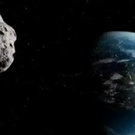 في هذا التاريخ صخرة فضائية عملاقة تدخل مدار الأرض