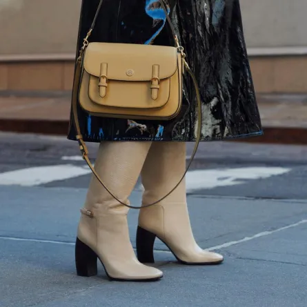 موديلات جزمات 