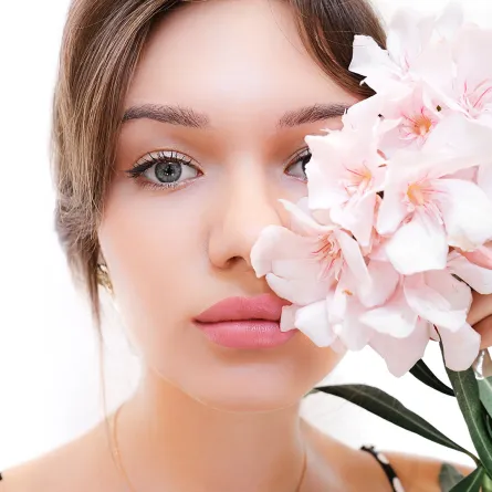 علاج شامل للبشرة بعد الصيف بأفضل المستحضرات