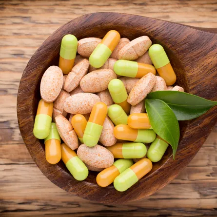 فيتامينات تساعد على الحمل الصحي ومنع تشوهات الجنين 