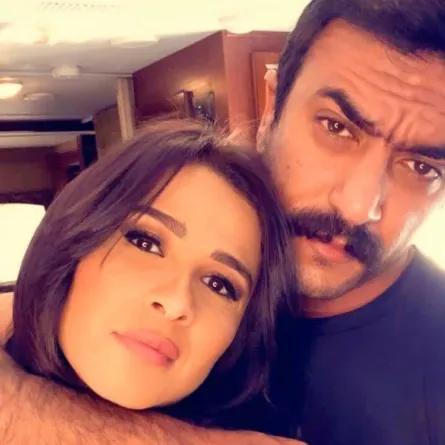 أحمد العوضي وياسمين عبد العزيز