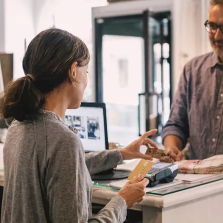 رائدات الأعمال يتصدرن مشهد الحضور الرقمي في المنطقة