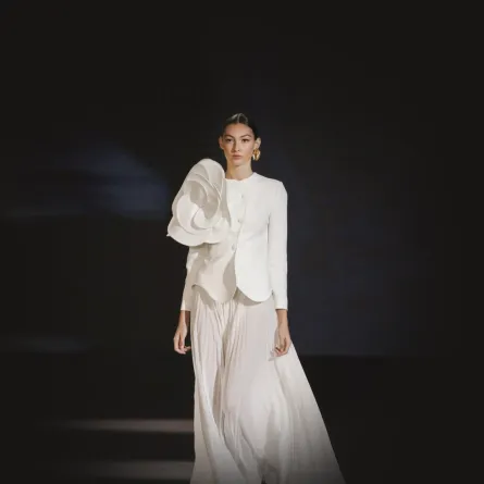 سروال عروس باللون الأبيض من Isabel Sanchis 