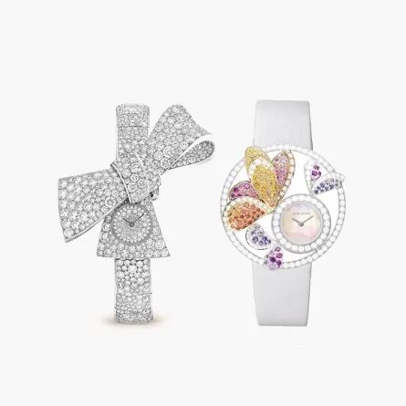 ساعات مزينة بفيونكة