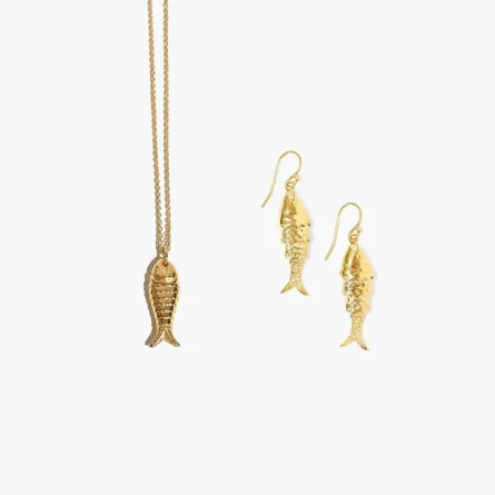 مجوهرات مميزة مستوحاة من أشكال الأسماك