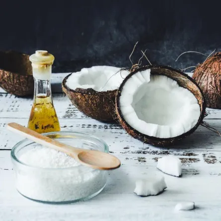 استخدامات جمالية لزيت جوز الهند ستغير حياتك 