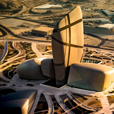 مركز الملك عبدالعزيز الثقافي العالمي ينظّم مؤتمر "تعلُّم بلا حدود"