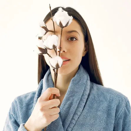 تقشير البشرة من الرأس حتى القدمين في الخريف