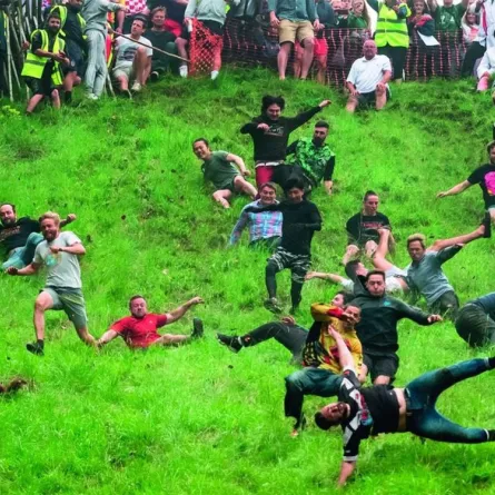 رياضة رول الجبنة- الصورة من موقع manuel numerique max