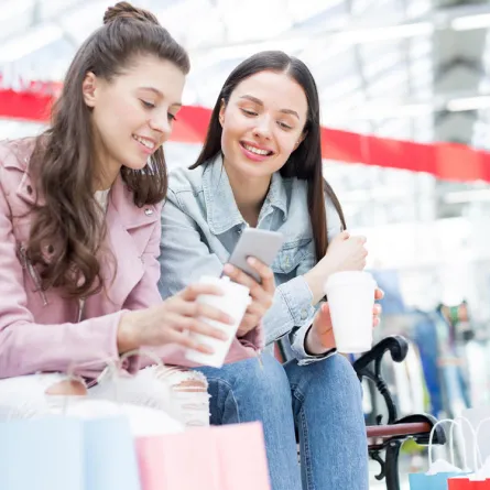 أفكار للاحتفال باليوم العالمي للشباب مع الاصدقاء 