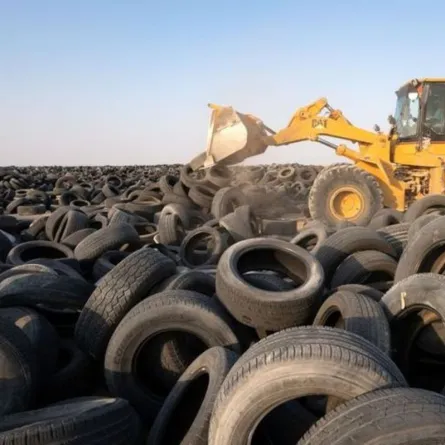 أكبر مقبرة للإطارات في العالم تحولها الكويت إلى كنز