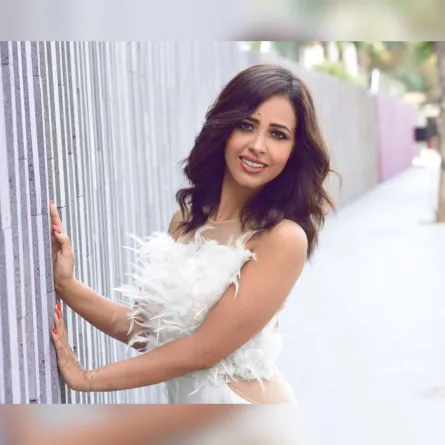 رنا سماحة  - الصورة من حساب رنا سماحة على الفيس بوك