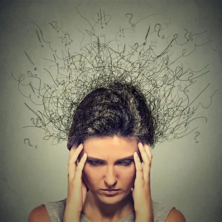 التدخين وارتفاع ضغط الدم يزيدان من مخاطر الإصابة بالخرف