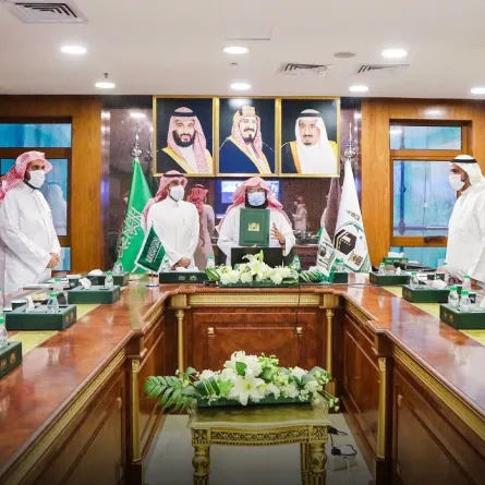 توقيع مذكرة تفاهم بين الرئاسة العامة لشؤون المسجد الحرام والمسجد النبوي والهيئة السعودية للبيانات والذكاء الاصطناعي