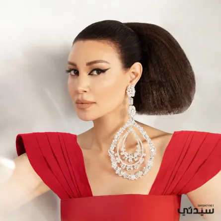 أروى جودة بأقراط صممت خصيصاً لجلسة تصوير سيدتي