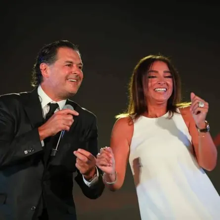 راغب علامة يرقص مع روجينا - الصورة من المسؤول الإعلامي للحفل 