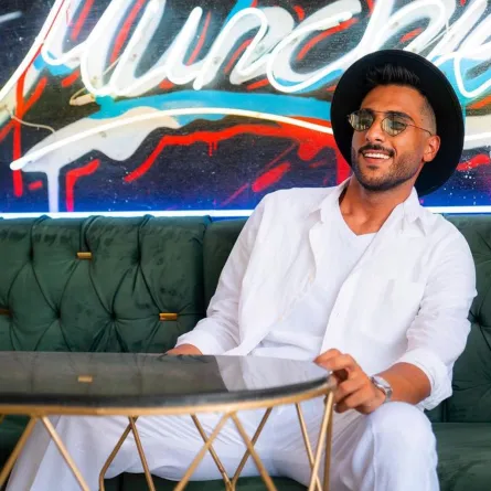 منصور البلوشي يكشف عن مشاركته في عمل فني مع إلهام الفضالة وشهاب جوهر