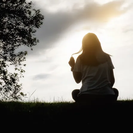 العزلة المنتجة وفوائد كونِك وحيدةً