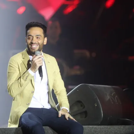 رامي جمال من الحفل  - تصوير عيسى الدبيسي