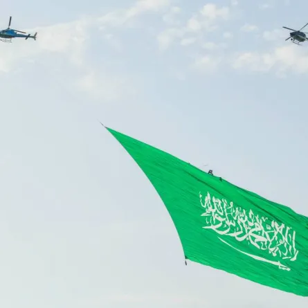 عروض جوية في اليوم الوطني من تصوير علي خمج