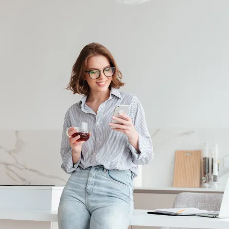 السلبيات المخفية لهوسك بوسائل التواصل الاجتماعي